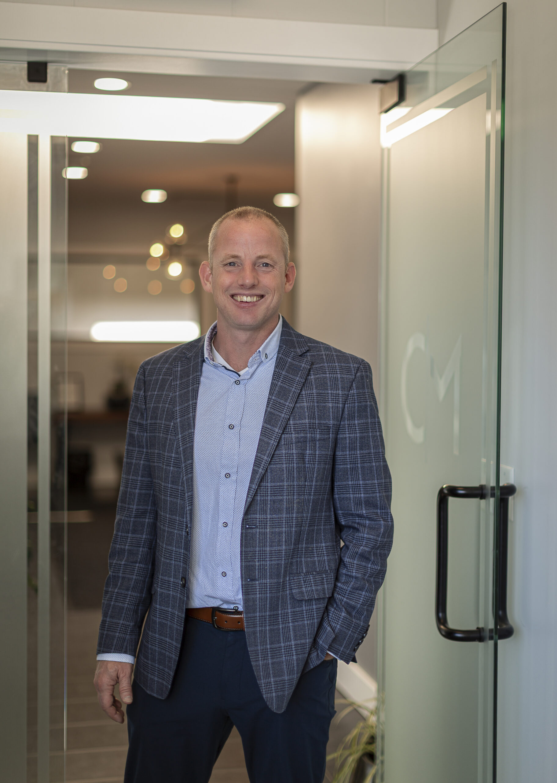 Shane Rutledge is a Business, Real Estate, and Wills & Estates Lawyer serving Vernon, Salmon Arm, and Enderby.